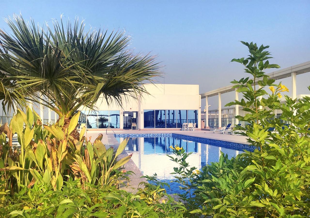 Elegant Newly-Renovated Sea-View Home Ras al-Khaimah Exterior photo